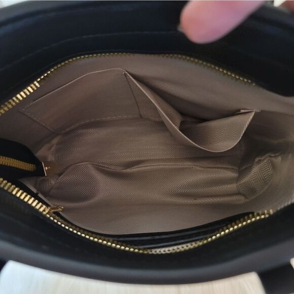 Michael Kors Small Tote - Picture 5 of 9